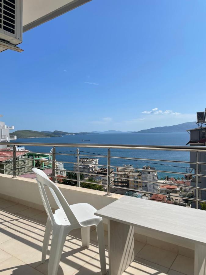 סרנדה Xhulio Apartments מראה חיצוני תמונה